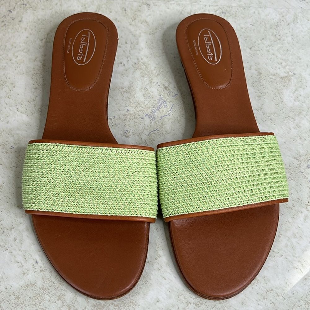 Talbots Green/Tan Sandals W9.5